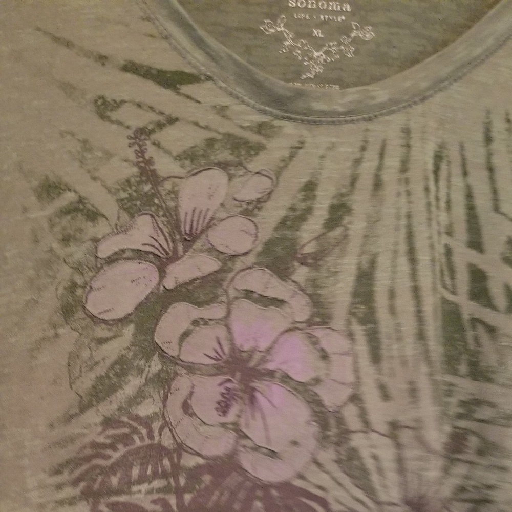 Womans T shirt